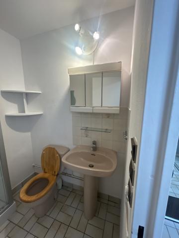 Appartement
                                                                                                                                                                                                                                                                                                                        1 pièce(s)                                                                                                                                                                                                                                                                                                                              34  m²