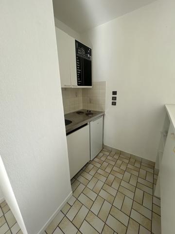 Appartement
                                                                                                                                                                                                                                                                                                                        1 pièce(s)                                                                                                                                                                                                                                                                                                                              34  m²