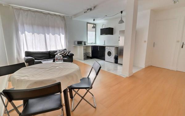 Appartement à vendre    3 pièces •  Paris 11