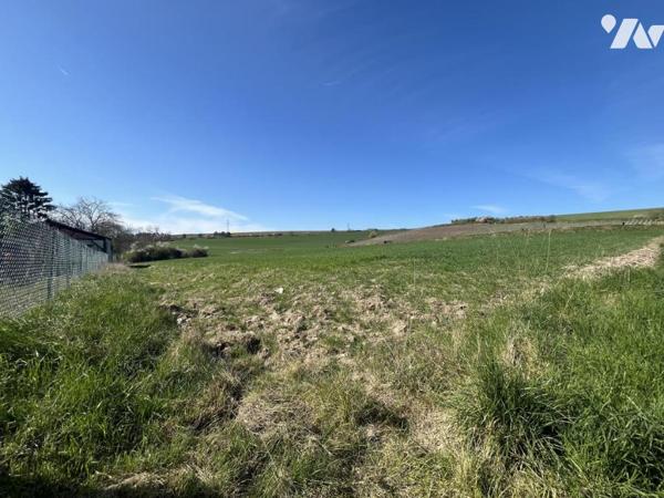 BOULEUSE - Terrain à bâtir non viabilisé de 661m².