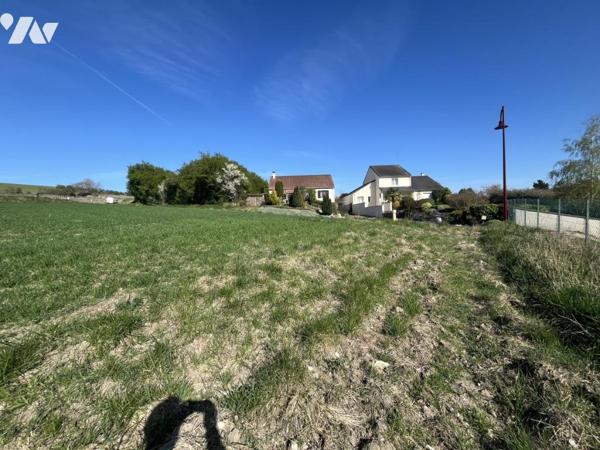 BOULEUSE - Terrain à bâtir non viabilisé de 661m².