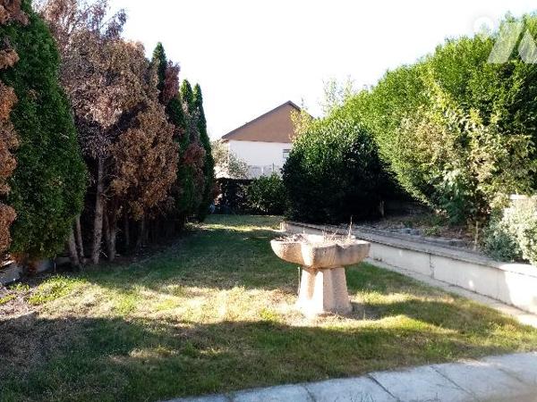 pavillon traditionnel de 92,88 m² sur terrain de 711 m²