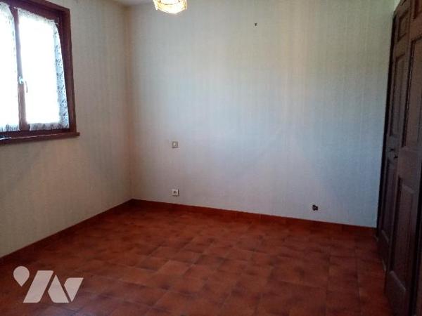 pavillon traditionnel de 92,88 m² sur terrain de 711 m²