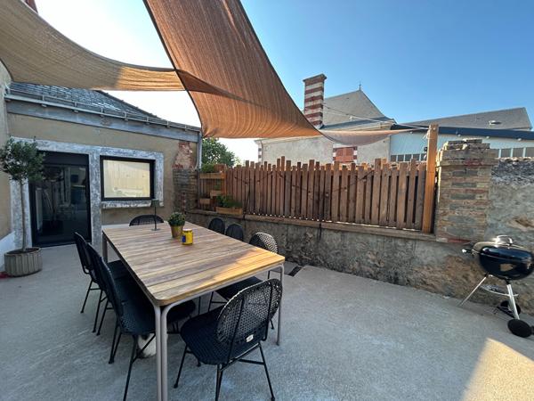 MAISON - GARAGE ET JARDIN - CHANGÉ
