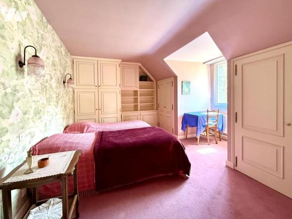 Maison d'architecte sur parcelle CONSTRUCTIBLE !