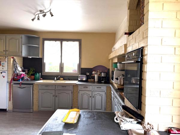 Commerces et écoles à pied!