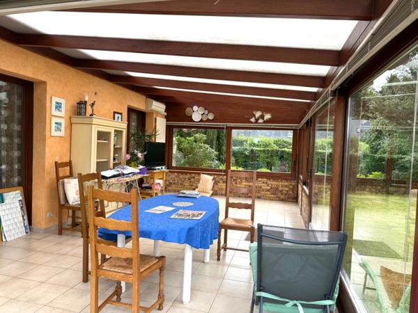 Commerces et écoles à pied!