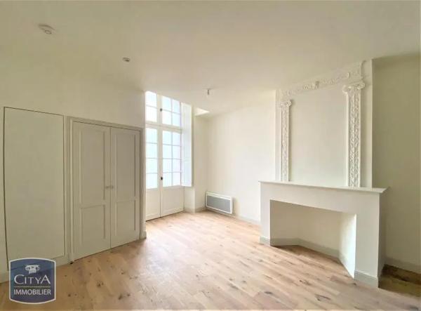 Appartement à louer 1 pièce 24.6m² Montauban (82000)
