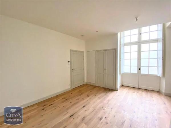 Appartement à louer 1 pièce 24.6m² Montauban (82000)
