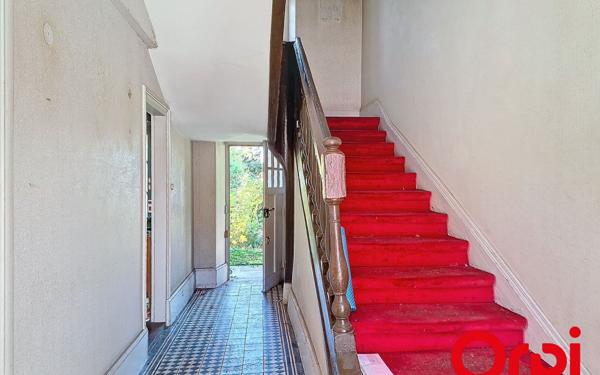 Maison à vendre    5 pièces •  Néris-les-Bains