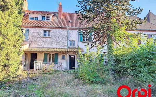 Maison à vendre    5 pièces •  Néris-les-Bains