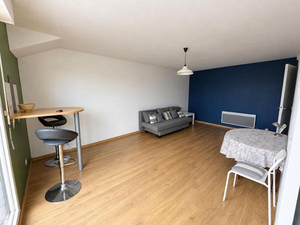 A LOUER : T1 à LILLE • Rue de la Louvière - SAINT-MAURICE PELLEVOISIN • 780 € CC • Réf. 1601-44