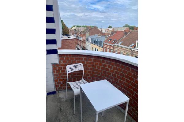 A LOUER : T1 à LILLE • Rue de la Louvière - SAINT-MAURICE PELLEVOISIN • 780 € CC • Réf. 1601-44