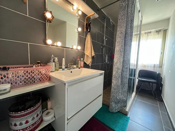 Appartement 2 pièces 38m² Jardin 175m² en Front de mer