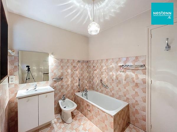 Montbrison (42600) : Maison individuelle de 130 m² - 5 chambres - Garage - Grand extérieur