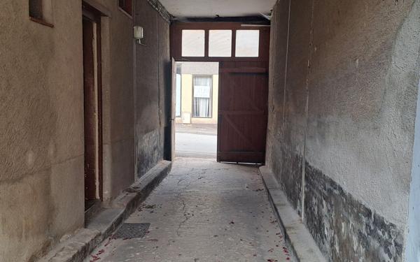 Immeuble à vendre    10 pièces •  Boussac