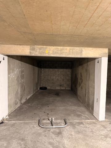 À Vendre – Place de Parking Sécurisée | Rue Carducci, Paris 19ᵉ