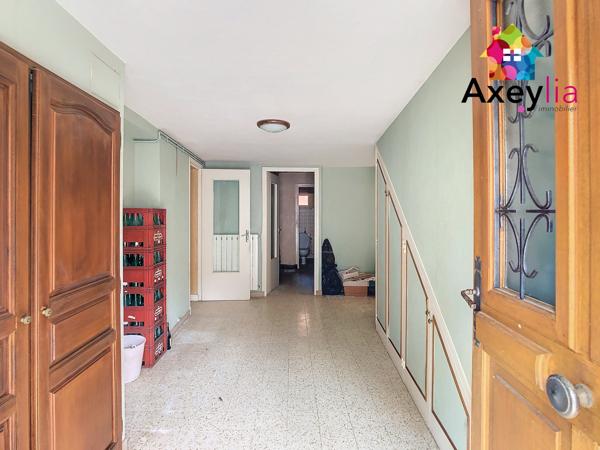 Saint-Agnan (71160) Maison T6 + appartement T2 + garage et jardin