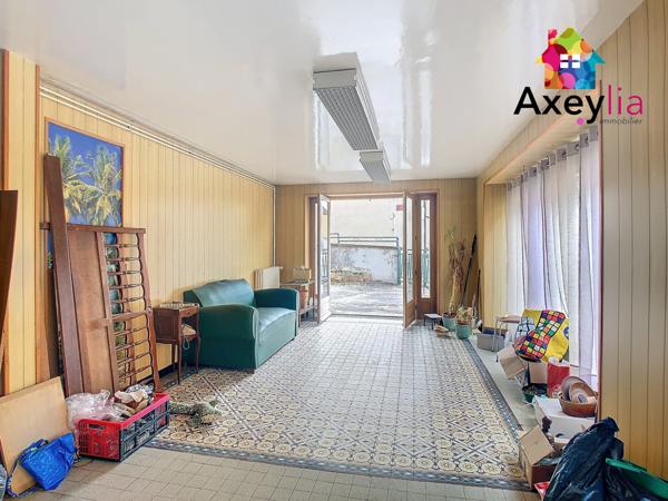 Saint-Agnan (71160) Maison T6 + appartement T2 + garage et jardin