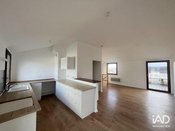 Location appartement 5 pièces 94 m² Mérignac