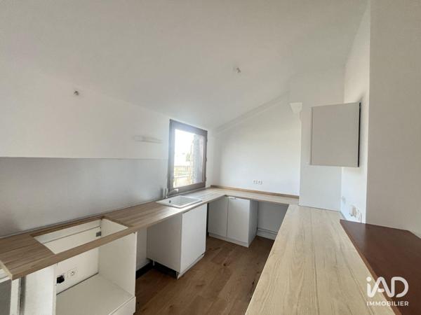 Location appartement 5 pièces 94 m² Mérignac