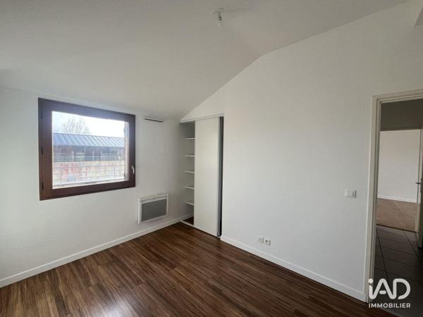 Location appartement 5 pièces 94 m² Mérignac