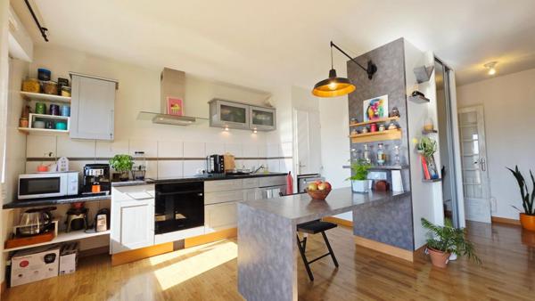 BOURGES APPARTEMENT 65.50 M² 3 PIECES DUPLEX BALCON PARKING