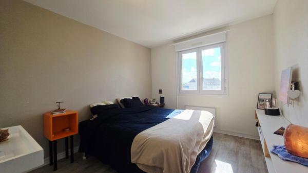 BOURGES APPARTEMENT 65.50 M² 3 PIECES DUPLEX BALCON PARKING