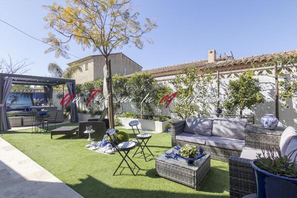 Villa récemment rénovée, 113m2 habitables à La Londe, 6 pièces, 4 chambres, garage et jardin