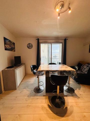 T2 avec loggia, vue mer et parking privatif