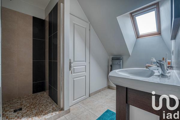 Maison à vendre 7 pièces 176 m² Senlis