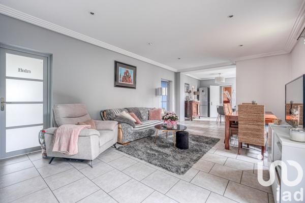 Maison à vendre 7 pièces 176 m² Senlis