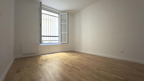 A VENDRE 2P RENOVE 31M2 CALME CANAL ST MARTIN GONCOURT PARIS 10E