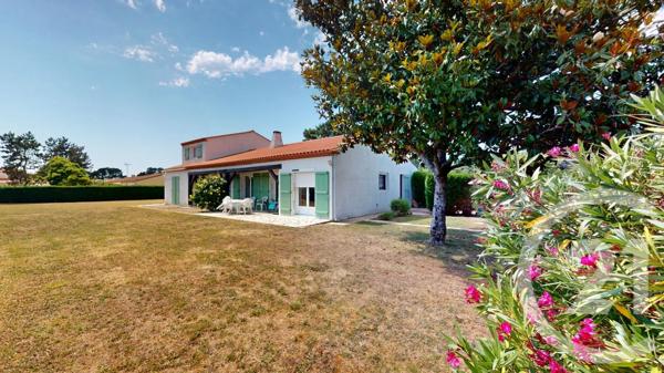 Maison à vendre  6 pièces - 128,87 m 2   ST VINCENT SUR JARD  - 85
