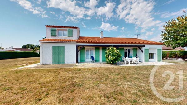 Maison à vendre  6 pièces - 128,87 m 2   ST VINCENT SUR JARD  - 85