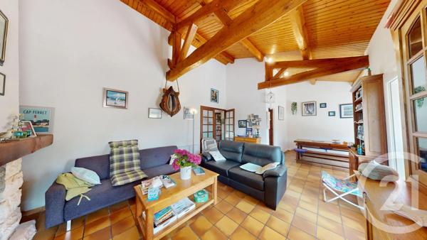 Maison à vendre  6 pièces - 128,87 m 2   ST VINCENT SUR JARD  - 85