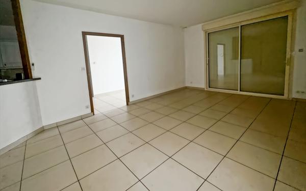 Maison à louer    4 pièces •  Bouleuse