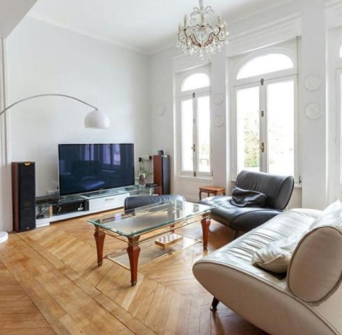 Splendide appartement 190 m² entièrement rénové centre Rambouillet