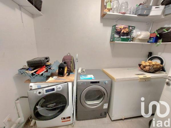 Maison traditionnelle 5 pièces de 123 m² à Marguerittes (30320)