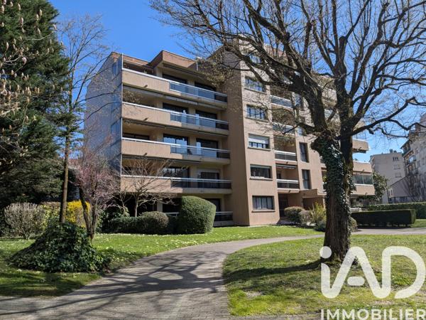 Location appartement 5 pièces 105 m² Grenoble