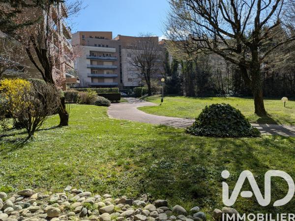 Location appartement 5 pièces 105 m² Grenoble