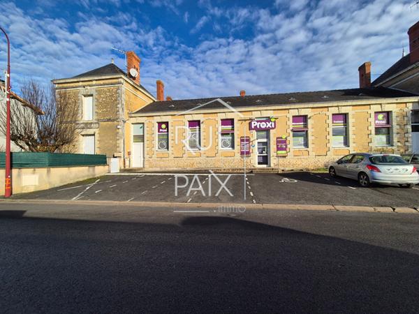 86330 MARTAIZE Maison Martaize 6 pièce(s) 255 m2