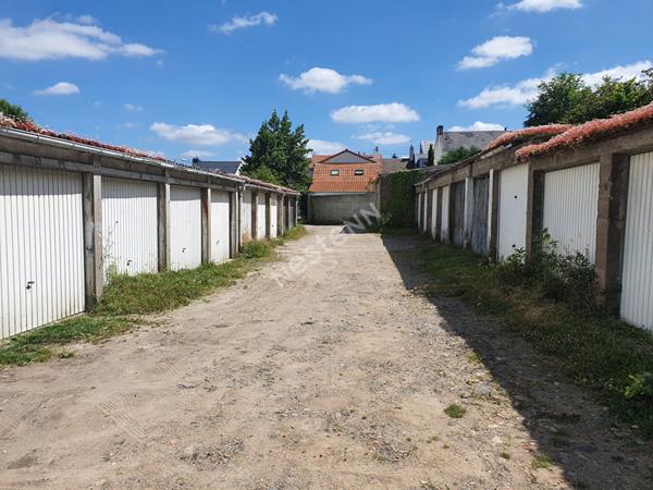 Parking / box quartier Zola