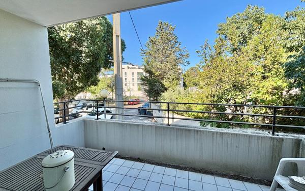 Appartement à vendre    2 pièces • 32 m2 Montpellier