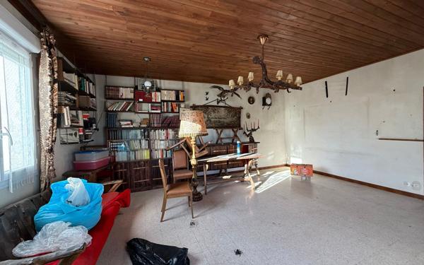 Maison à vendre    2 pièces •  Rosières