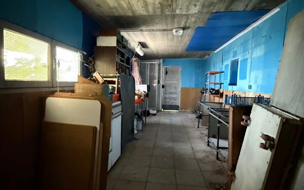 Maison à vendre    2 pièces •  Rosières