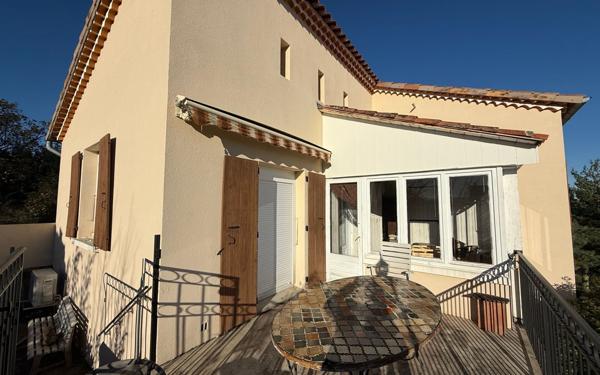 Maison à vendre    2 pièces •  Rosières