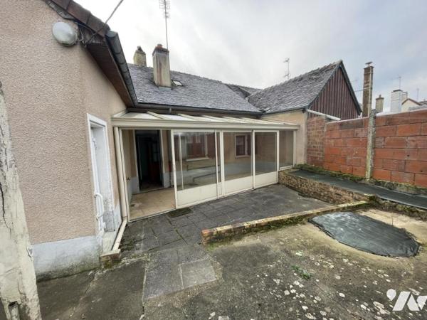 MAISON DE BOURG de 70m² avec garage au coeur de MAROLLES LES BRAULTS