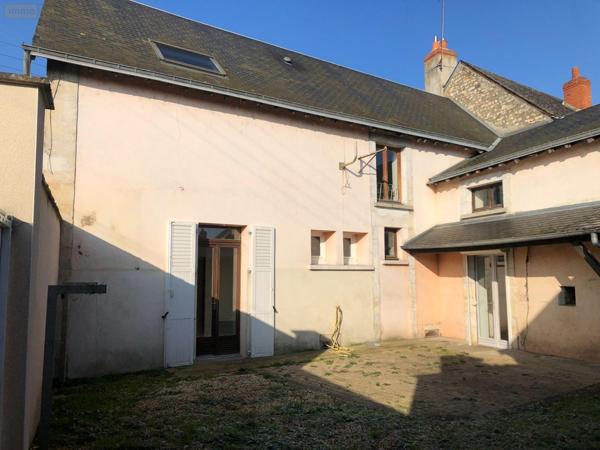 Maison de ville à vendre à Issoudun dans l'Indre (36100), ref : 11813/1410