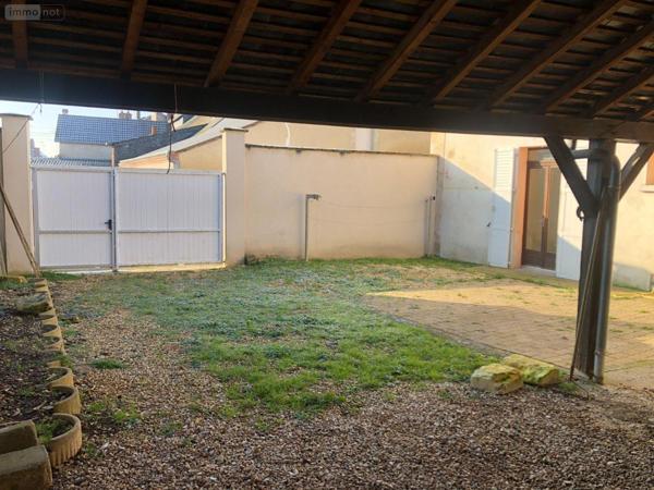 Maison de ville à vendre à Issoudun dans l'Indre (36100), ref : 11813/1410